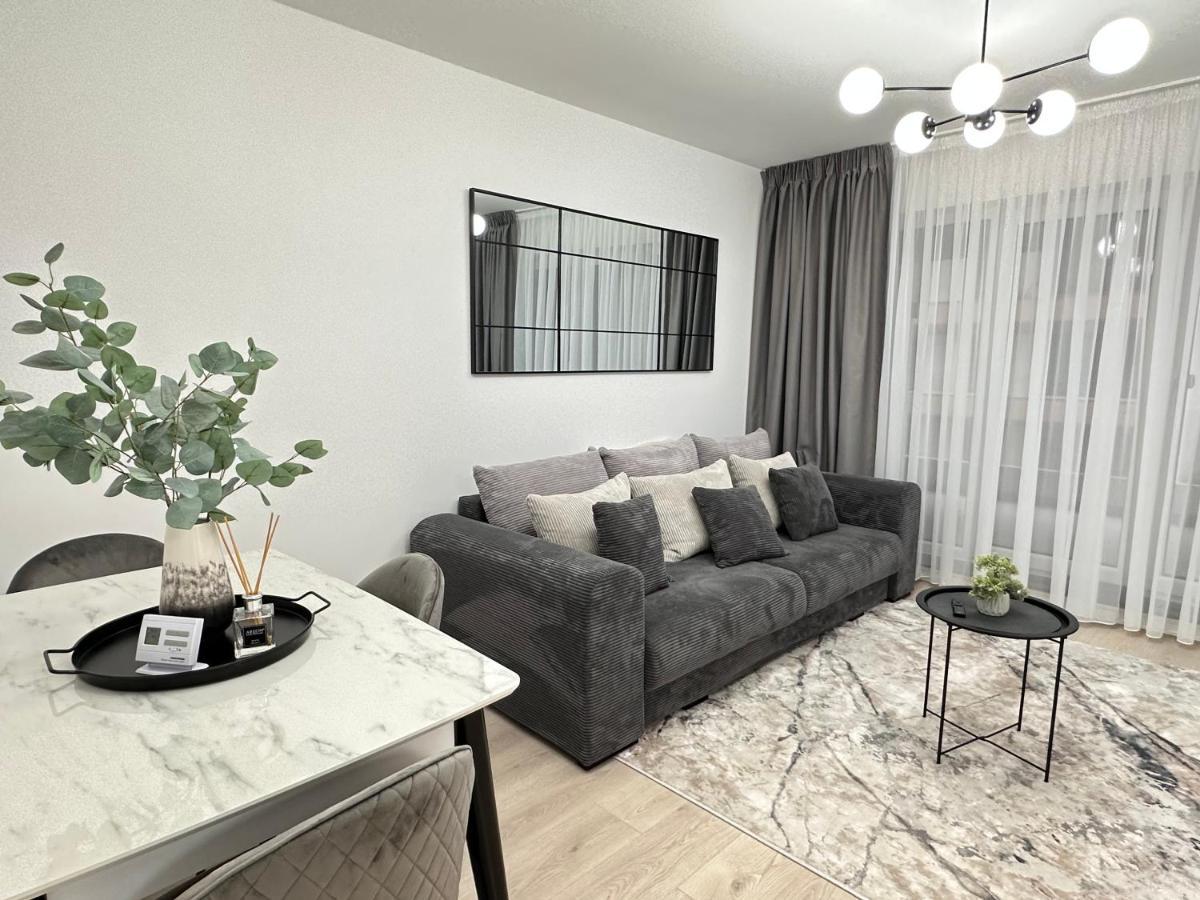 Urban Luxury Flats - Cozy Apartments At Coresi Mall #Braşov Exterior foto